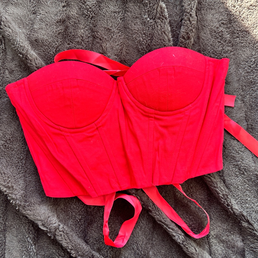 Red crop top
